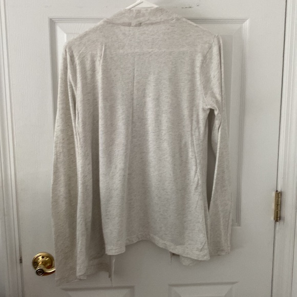 J. Crew Light Weight Wrap with Pockets Size Small - Picture 2 of 2